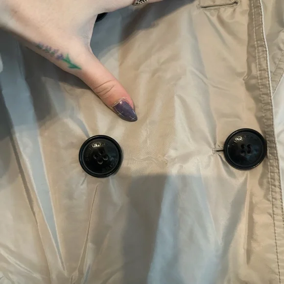 Burberry Women's Gray Trench Coat - Picture 5 of 8